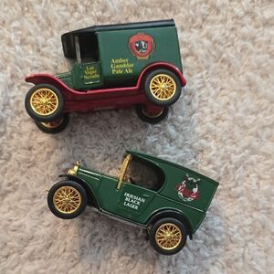 Matchbox Green & Red Vintage-Style Models Of Yesteryear Set of 2